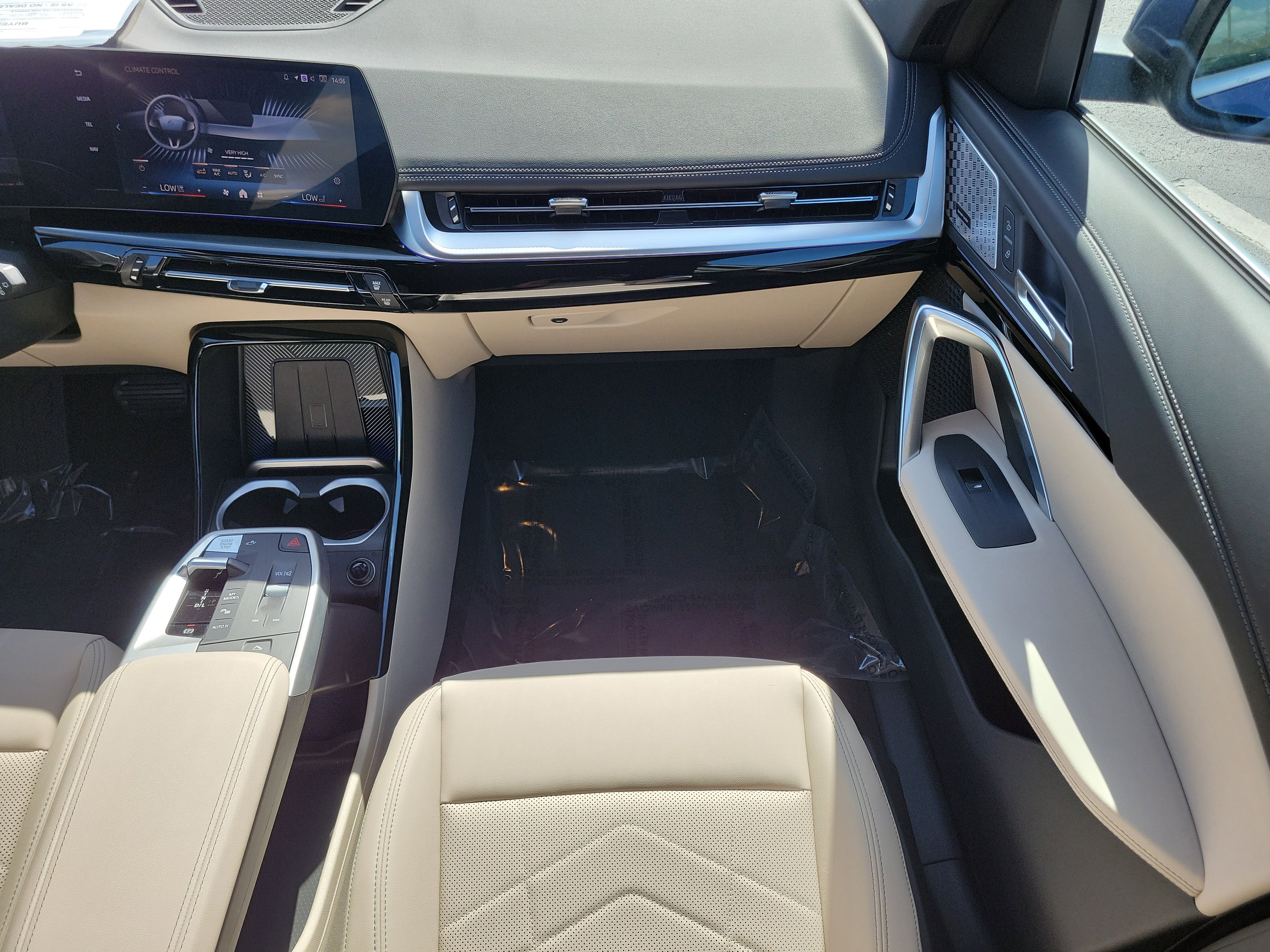 Used 2025 BMW X1 xDrive28i w/ Convenience Package image 16