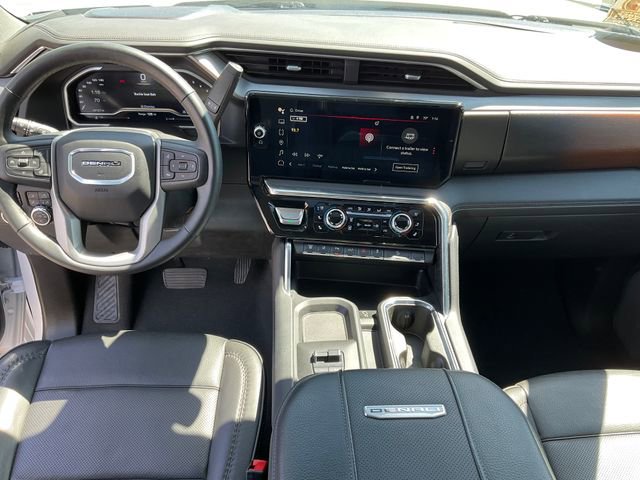 Used 2024 GMC Sierra 2500 Denali w/ Denali Reserve Package image 4