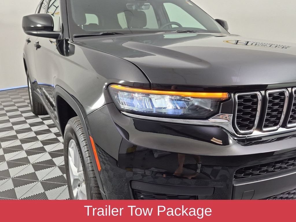 Used 2025 Jeep Grand Cherokee L Laredo w/ Luxury Tech Group I RWD image 11