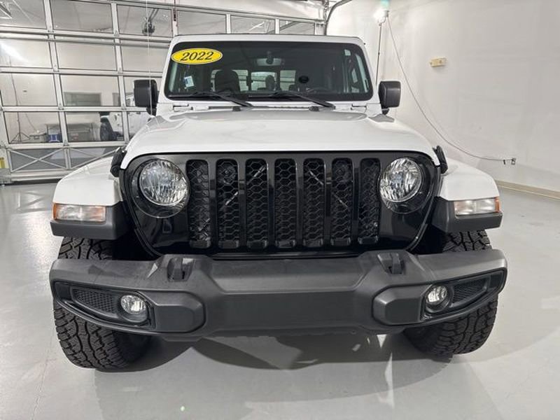 Used 2022 Jeep Gladiator Willys image 3