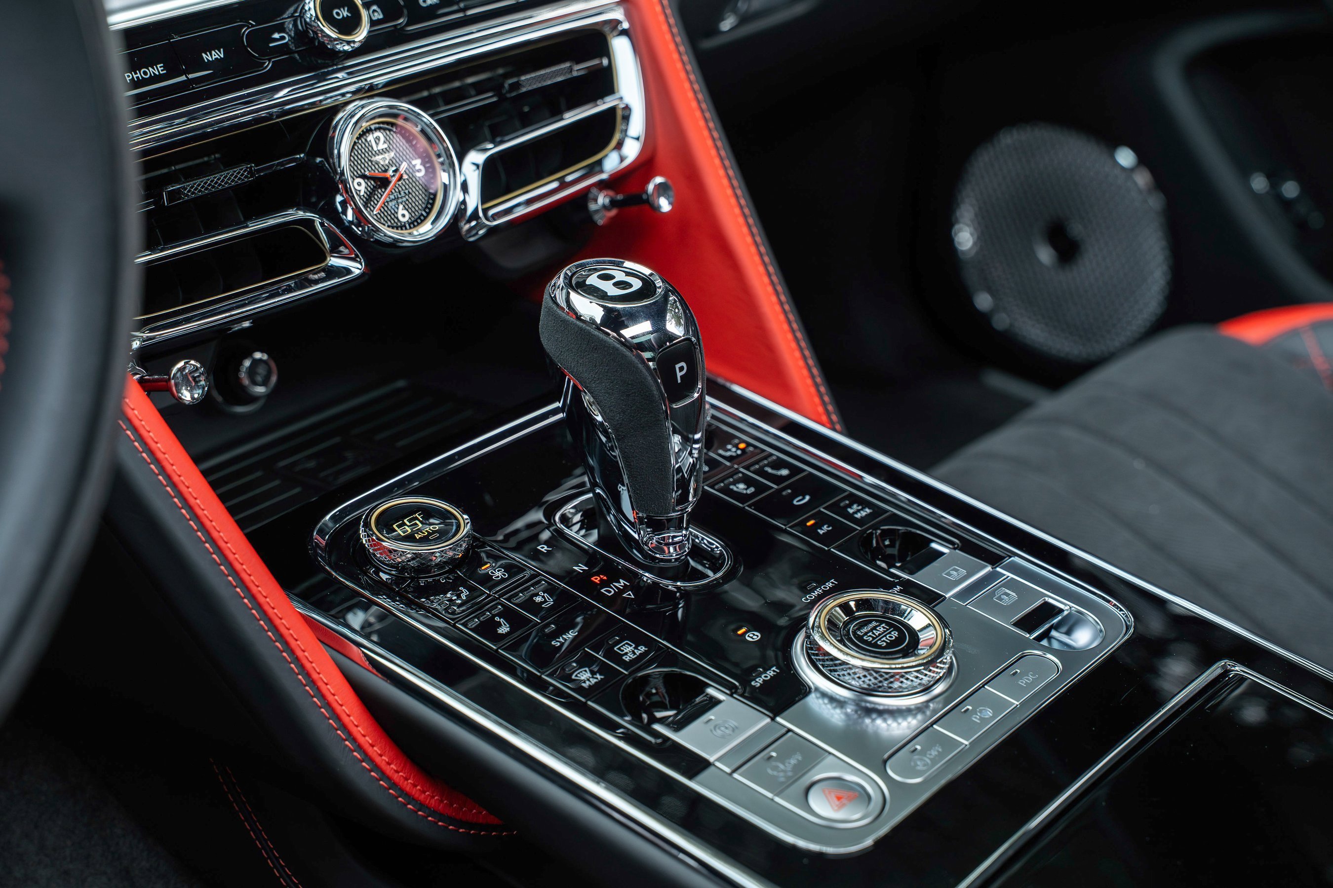 Certified 2024 Bentley Flying Spur W12 image 35