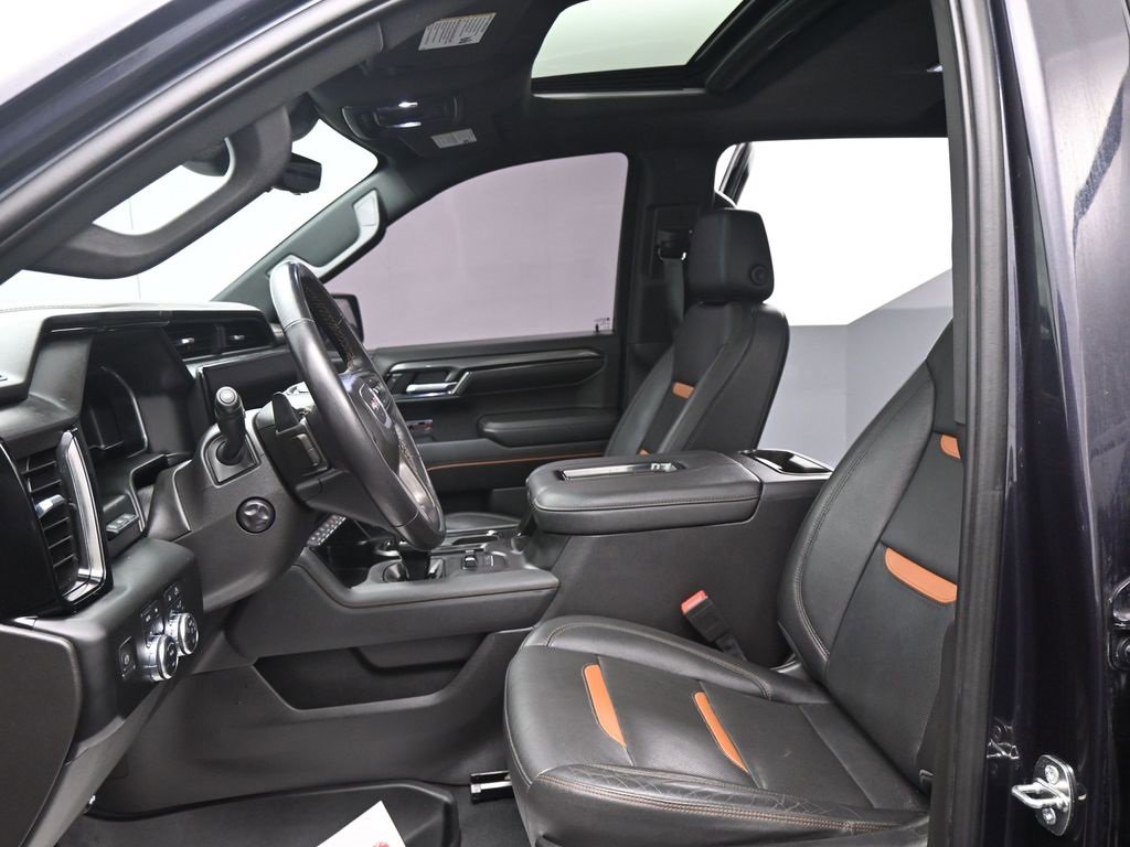 Used 2022 GMC Sierra 1500 AT4 w/ AT4 Premium Package image 6