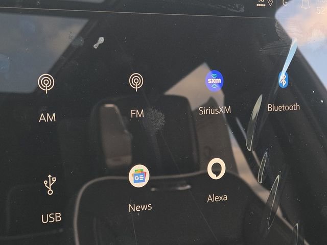 New 2025 GMC Yukon AT4 Ultimate w/ LPO, Floor Liner Package image 6