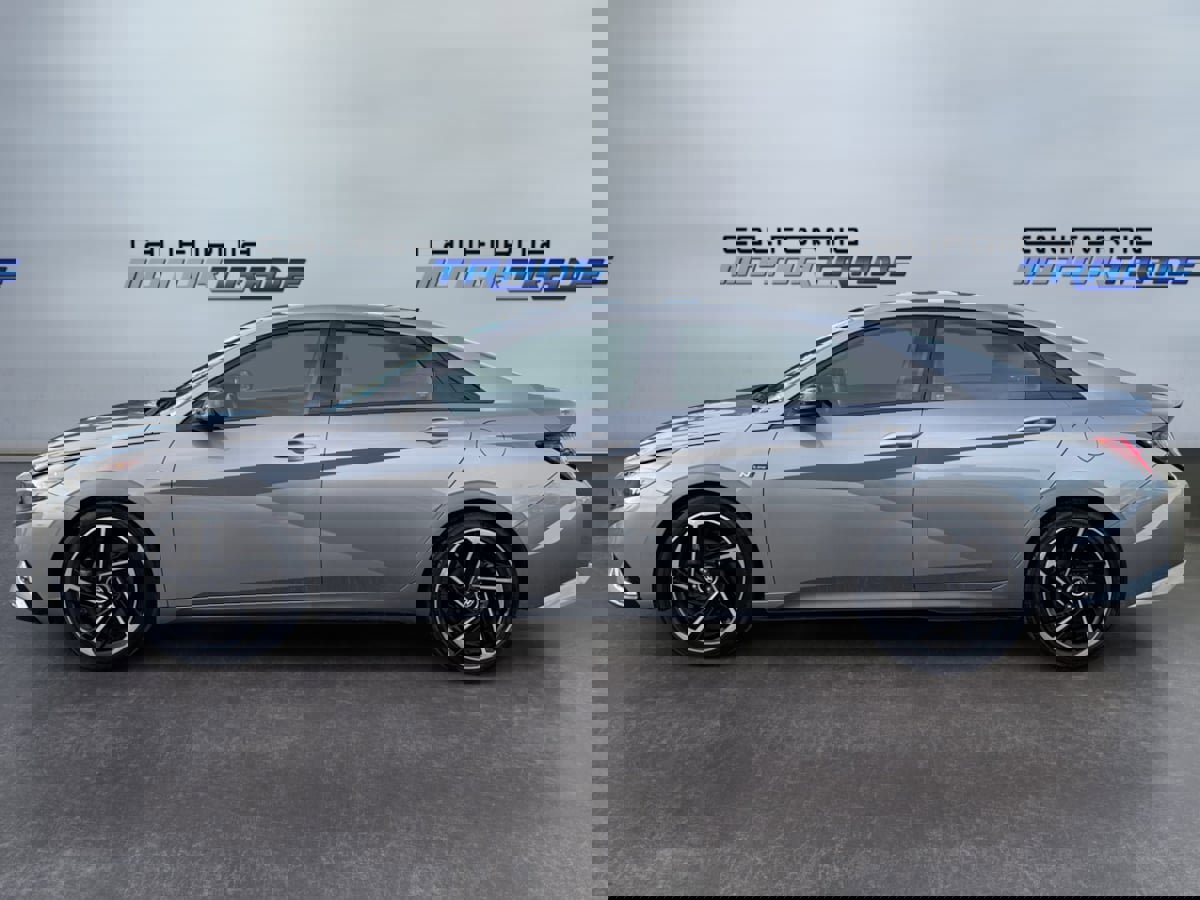 Used 2022 Hyundai Elantra N Line image 8