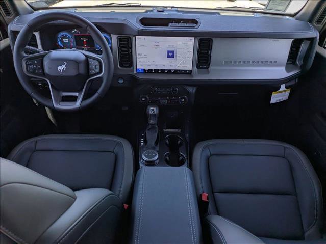 New 2026 Ford Bronco Outer Banks image 15