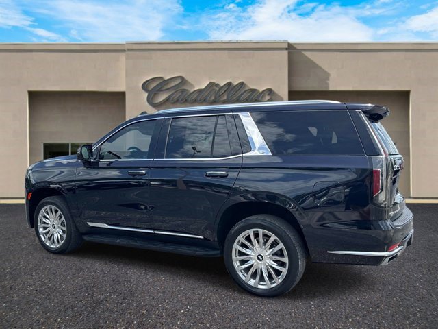 Used 2023 Cadillac Escalade Premium Luxury AWD/4WD image 5