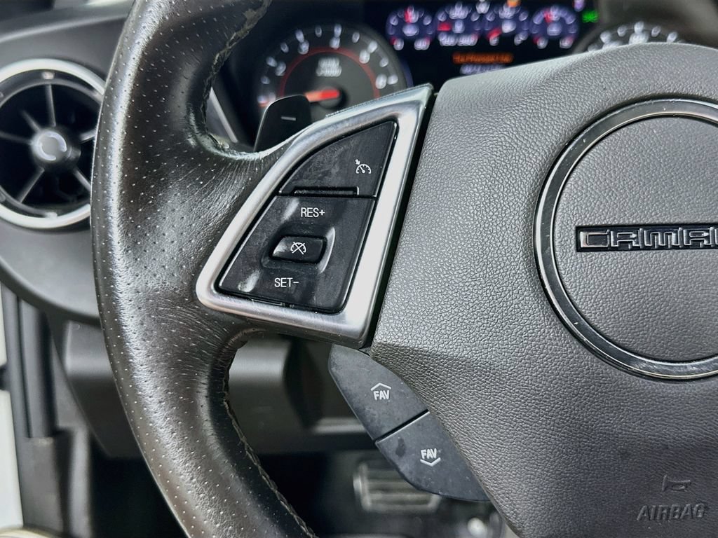 Used 2019 Chevrolet Camaro SS RWD image 21