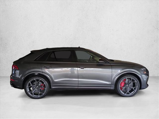 New 2026 Audi RS Q8 performance image 4