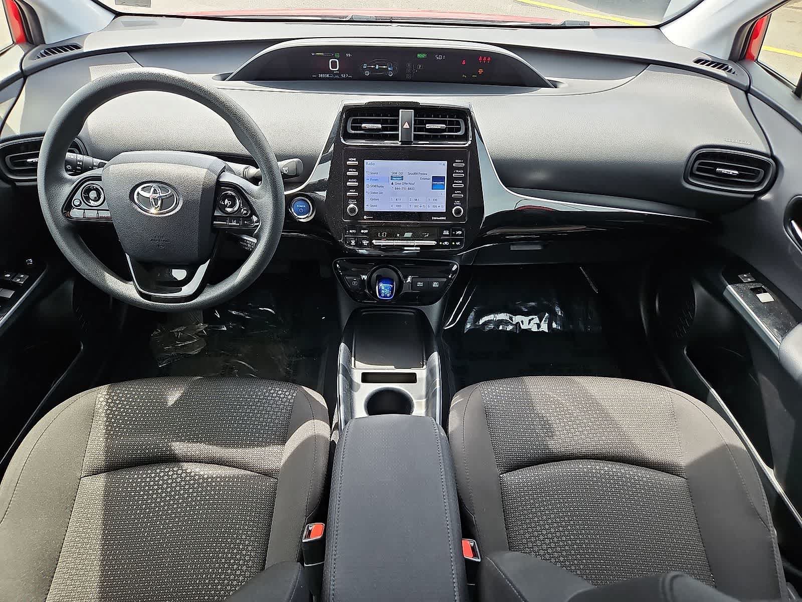 Used 2022 Toyota Prius LE AWD/4WD image 25