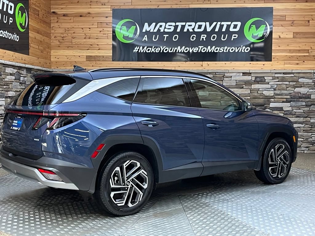 Used 2025 Hyundai Tucson Limited AWD/4WD image 30