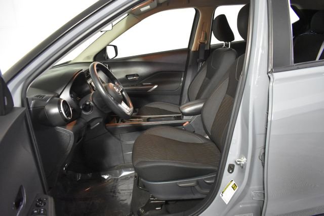 Certified 2023 Nissan Kicks SV image 11