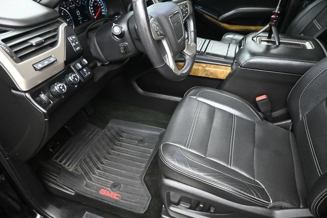 Used 2017 GMC Yukon XL Denali w/ Open Road Package AWD/4WD image 14