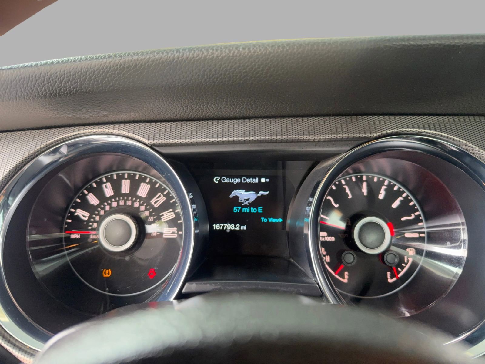 Used 2014 Ford Mustang GT Premium w/ Equipment Group 401A RWD image 23