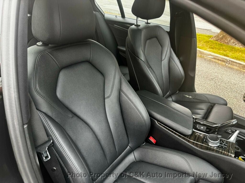 Used 2018 BMW 530i xDrive AWD/4WD image 16