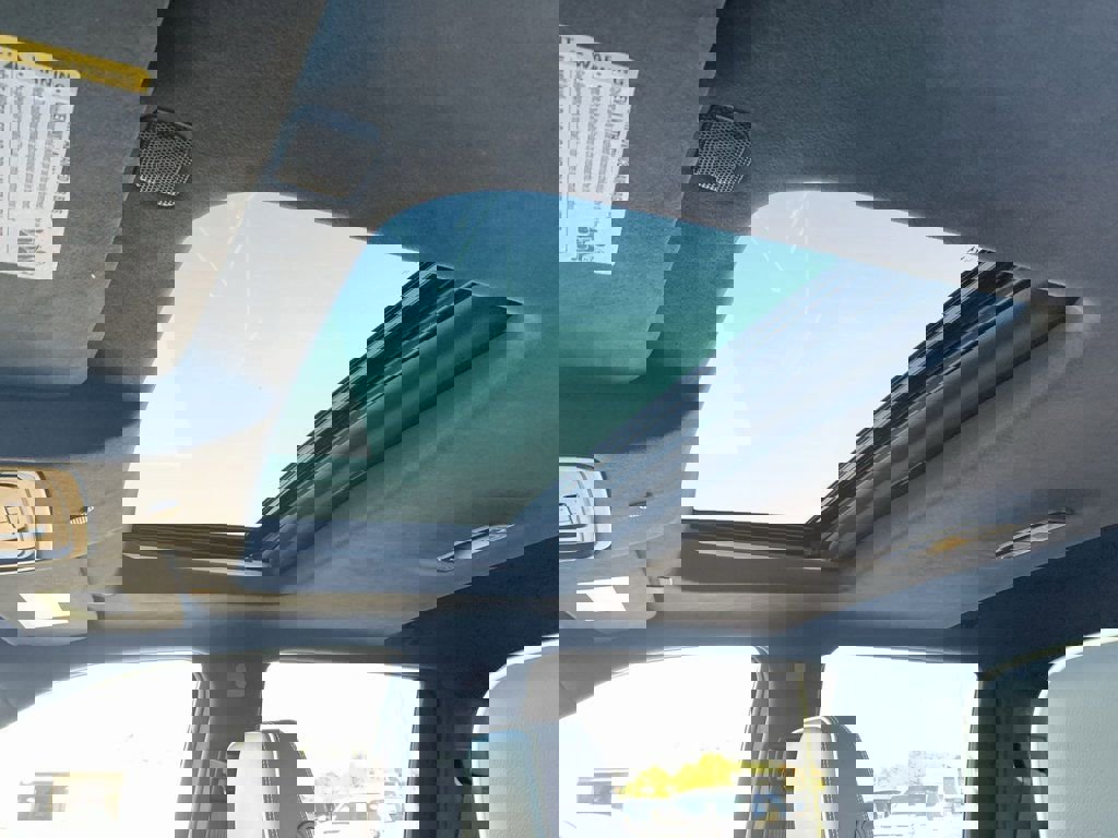 Used 2024 GMC Sierra 2500 AT4X AWD/4WD image 15