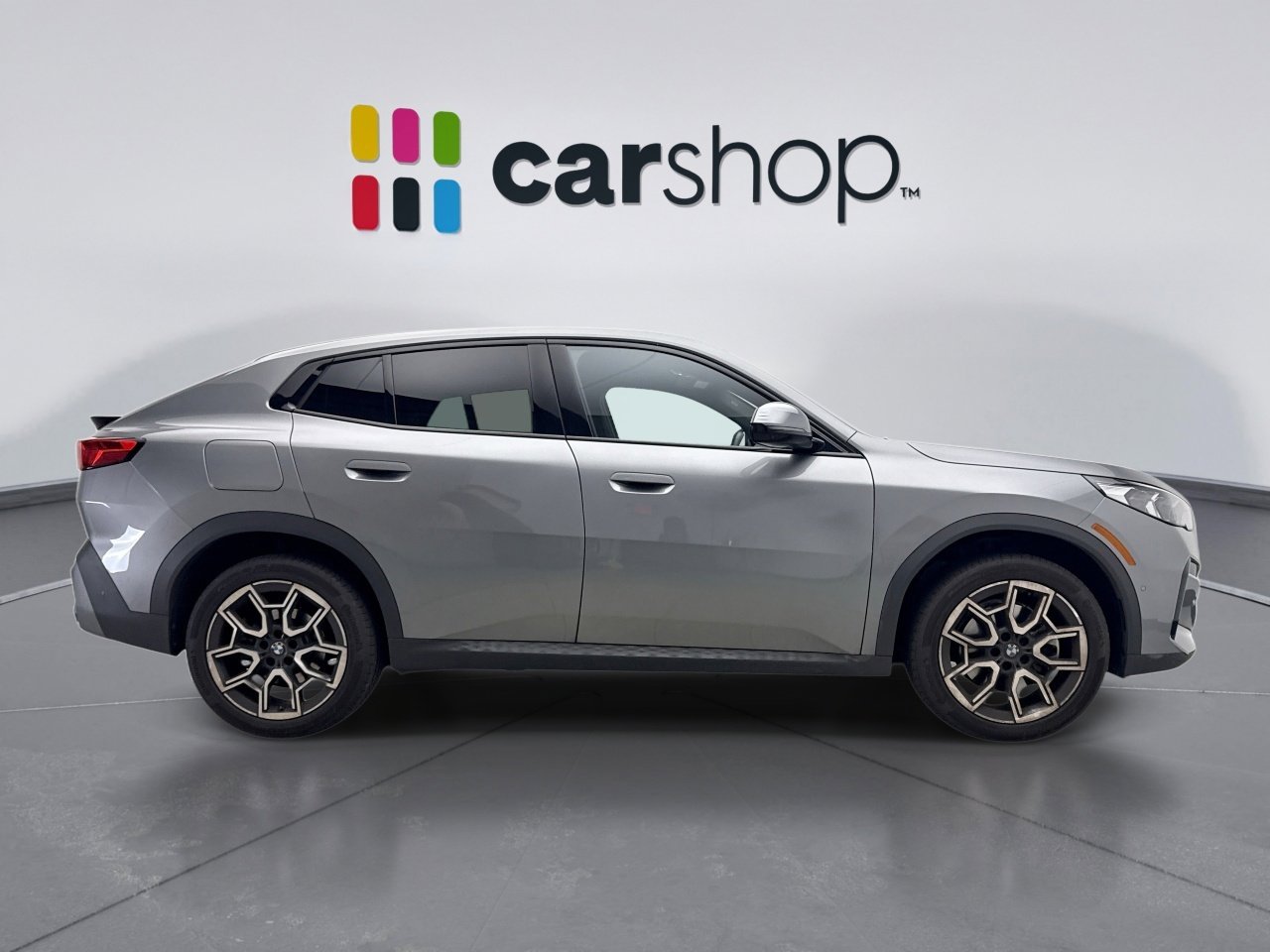 Used 2024 BMW X2 xDrive28i image 6