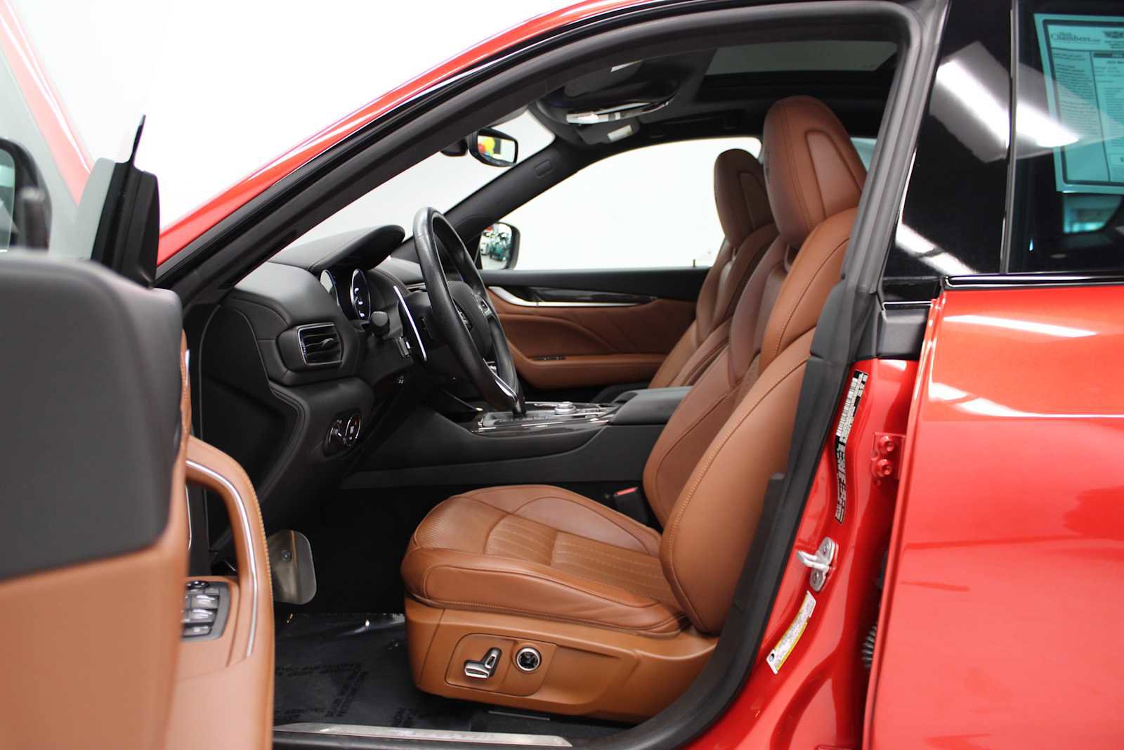 Used 2022 Maserati Levante Modena S image 29