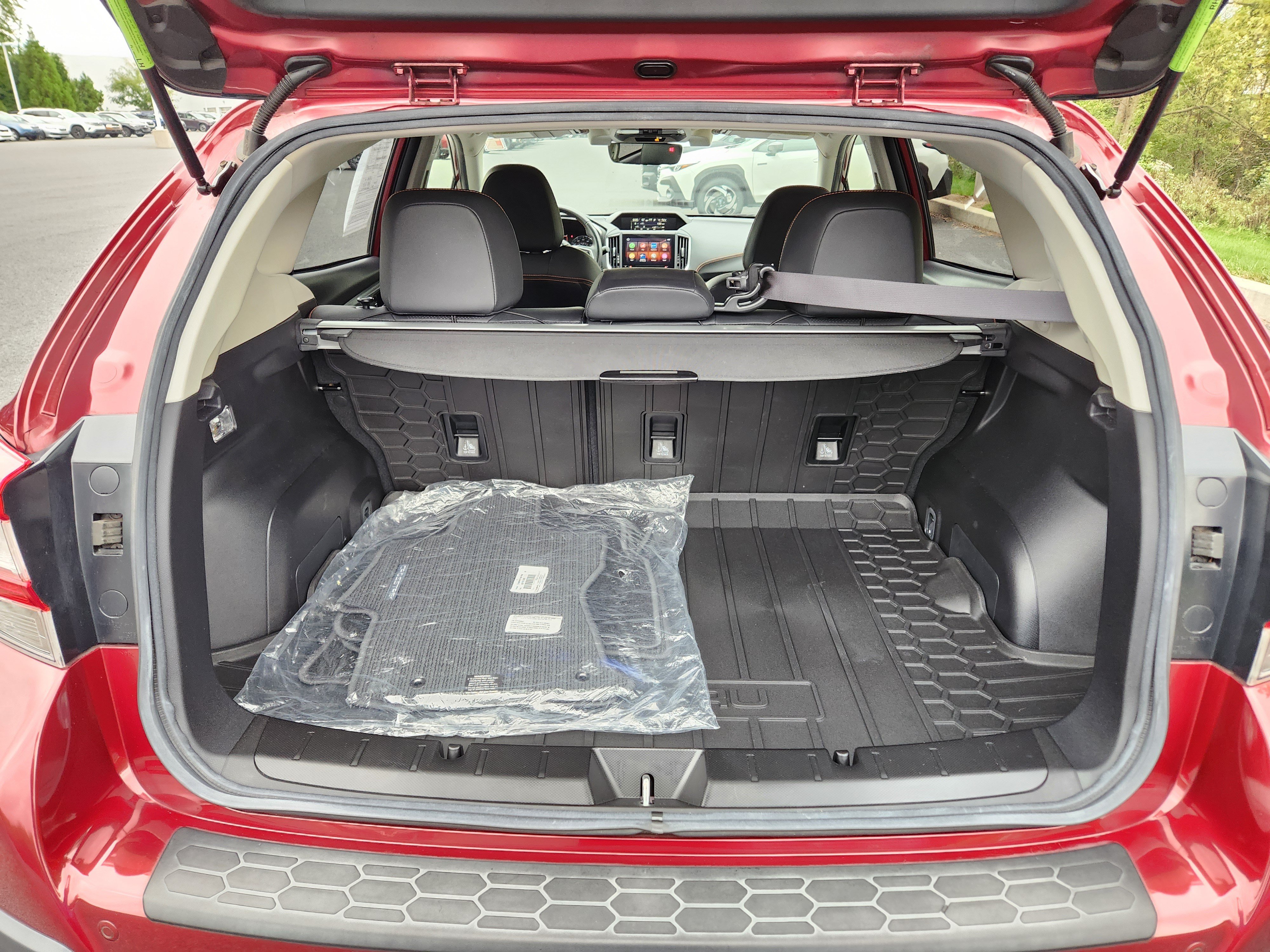 Used 2019 Subaru Crosstrek 2.0i Limited w/ Moonroof Package w/Navigation AWD/4WD image 8