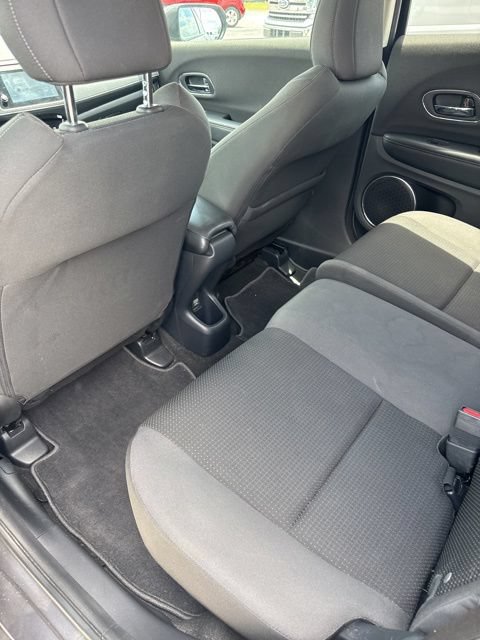 Used 2019 Honda HR-V EX image 8
