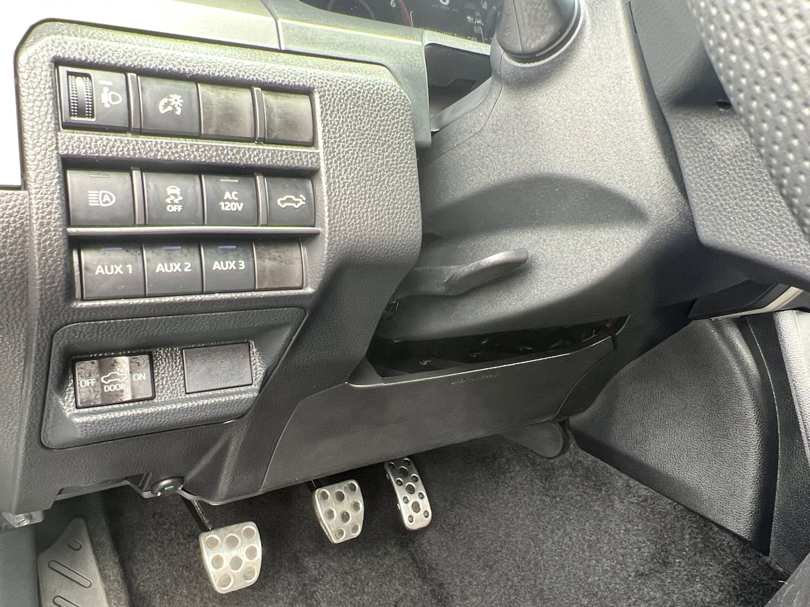 New 2026 Toyota Tacoma TRD Sport image 24