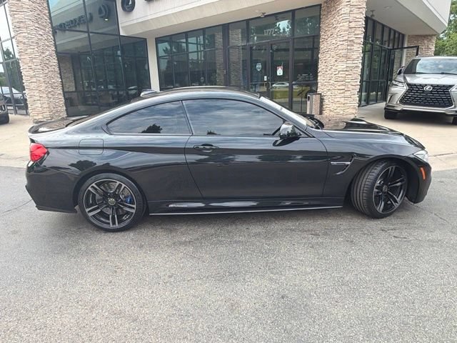 Used 2017 BMW M4 Coupe RWD image 9