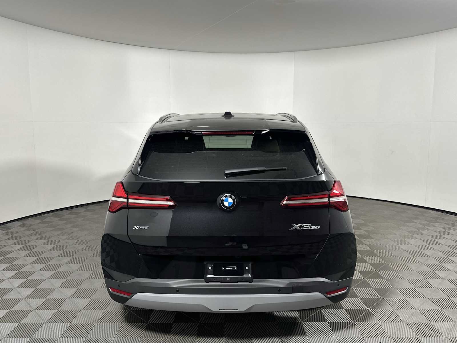 New 2025 BMW X3 xDrive30i w/ Premium Package AWD/4WD image 2