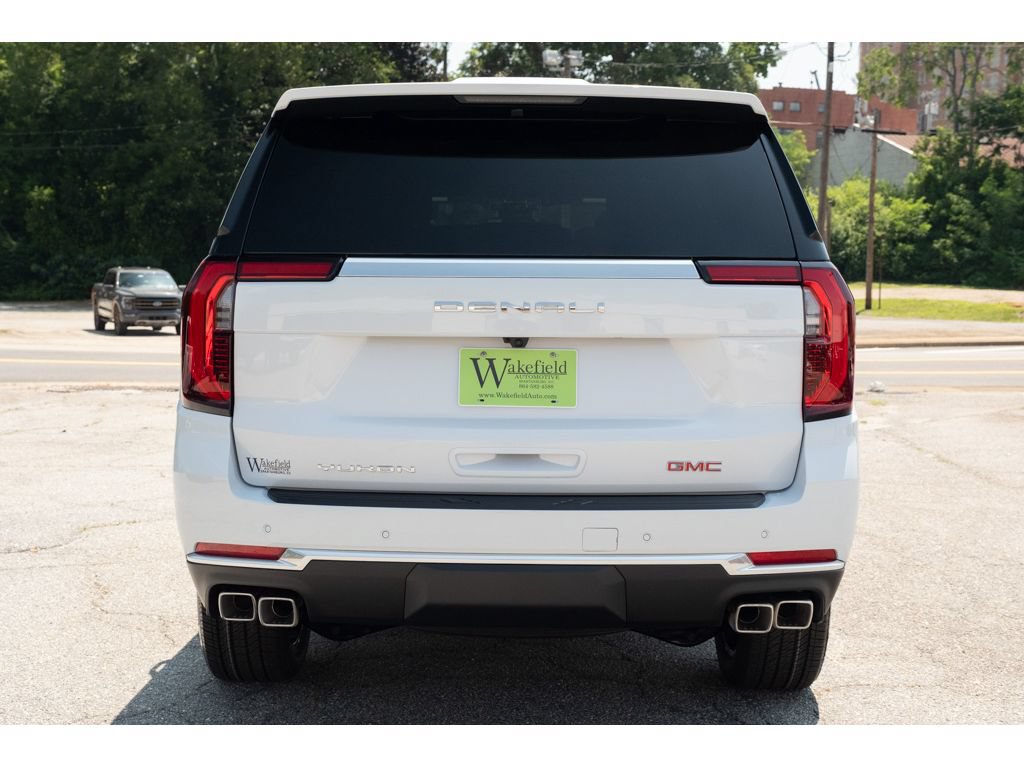 New 2026 GMC Yukon Denali w/ Sun & Power Step Package AWD/4WD image 7