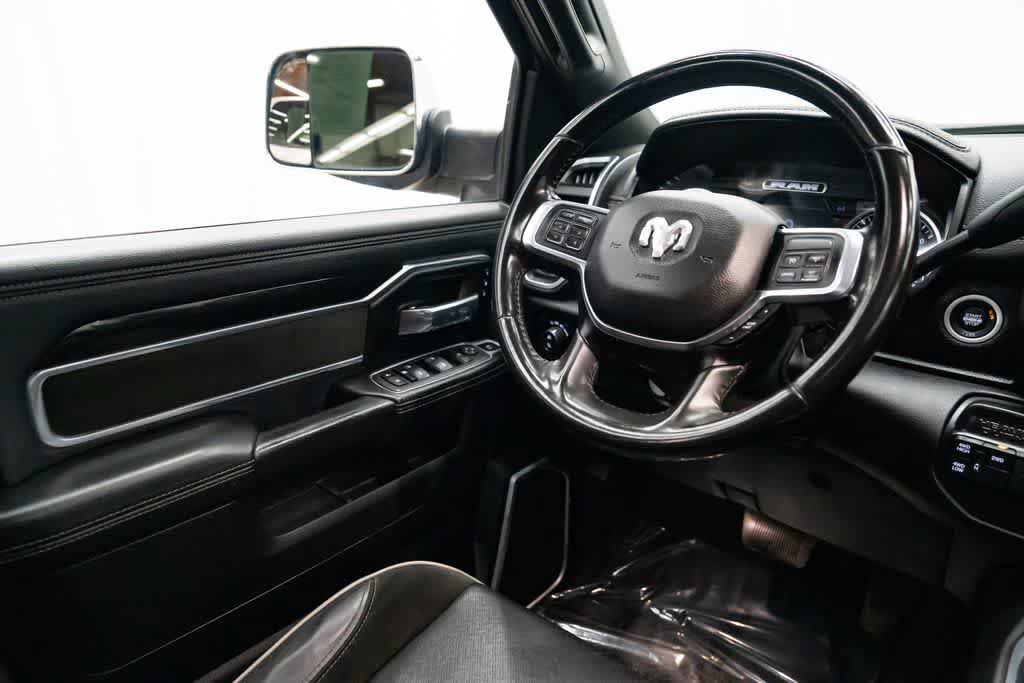 Used 2022 RAM 3500 Laramie AWD/4WD image 11