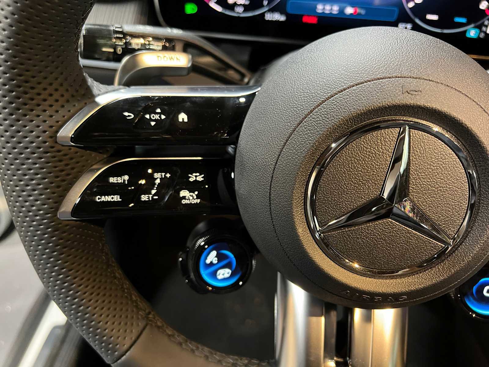 New 2026 Mercedes-Benz GLC 43 AMG 4MATIC image 27