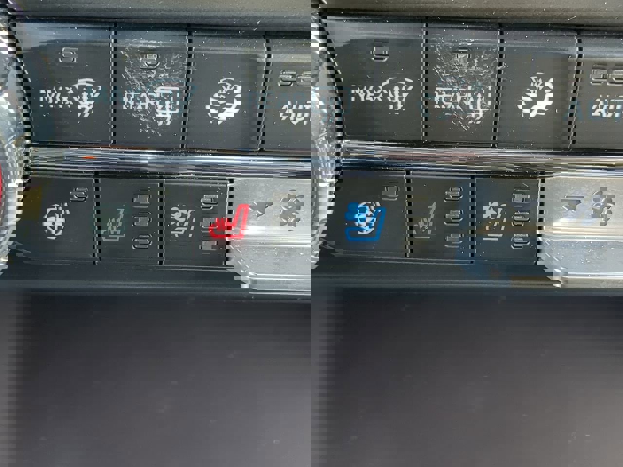 Used 2024 Ford F150 Platinum image 24