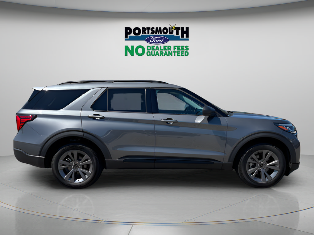 Used 2026 Ford Explorer Active w/ Active Comfort Package AWD/4WD image 7