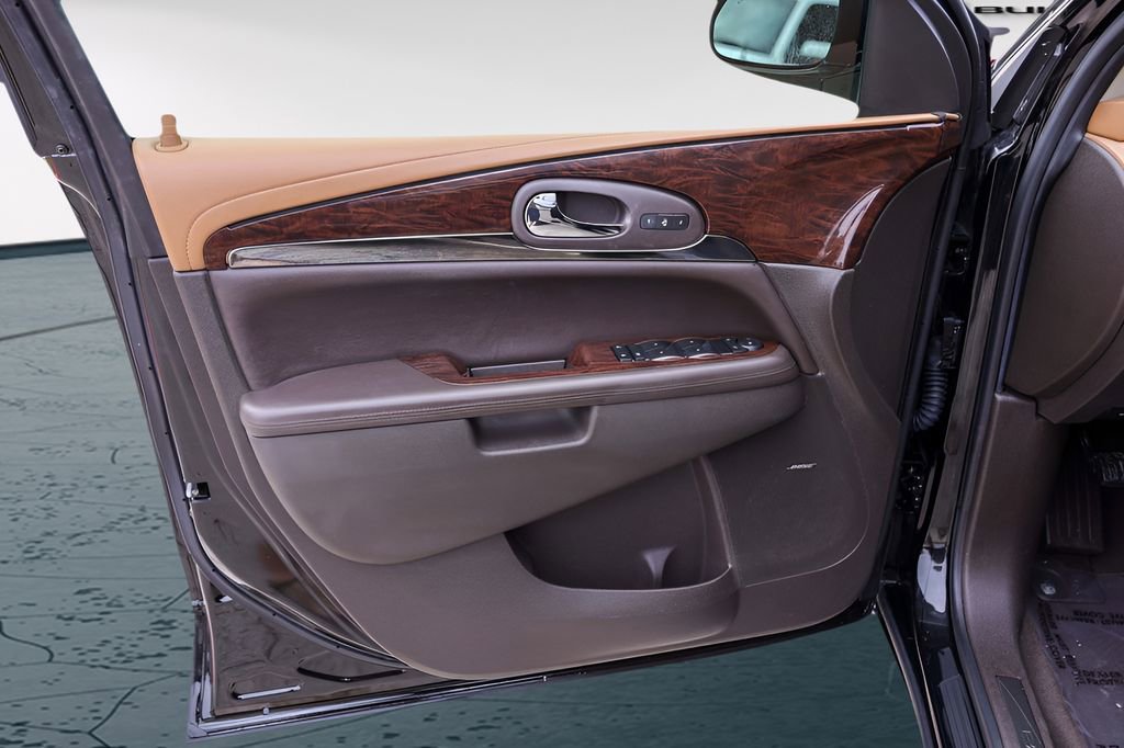 Used 2016 Buick Enclave Leather w/ Enclave Tuscan Edition FWD image 10