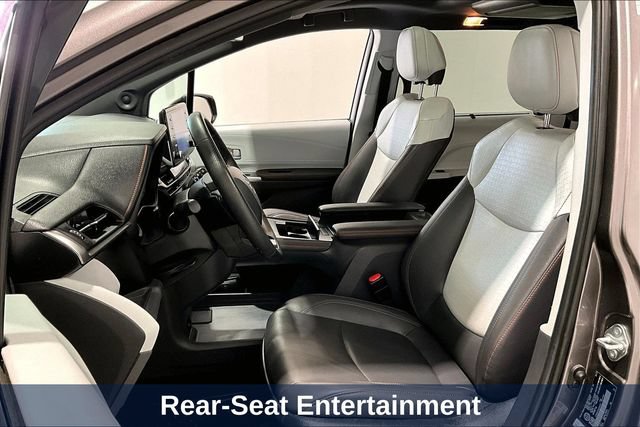 Used 2022 Toyota Sienna XSE AWD/4WD image 28