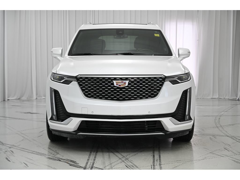 Certified 2025 Cadillac XT6 Premium Luxury image 3