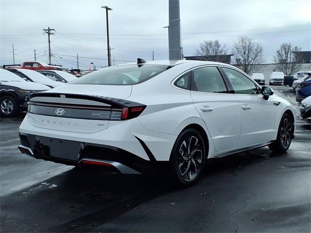 Used 2025 Hyundai Sonata SEL image 6