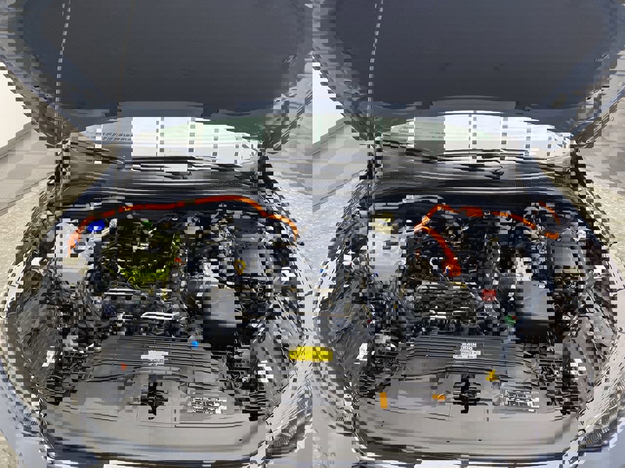 New 2024 Ford Escape SE w/ PHEV Premium Package image 27