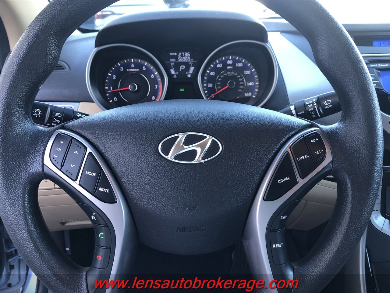 Used 2013 Hyundai Elantra GLS w/ Preferred Pkg FWD image 11