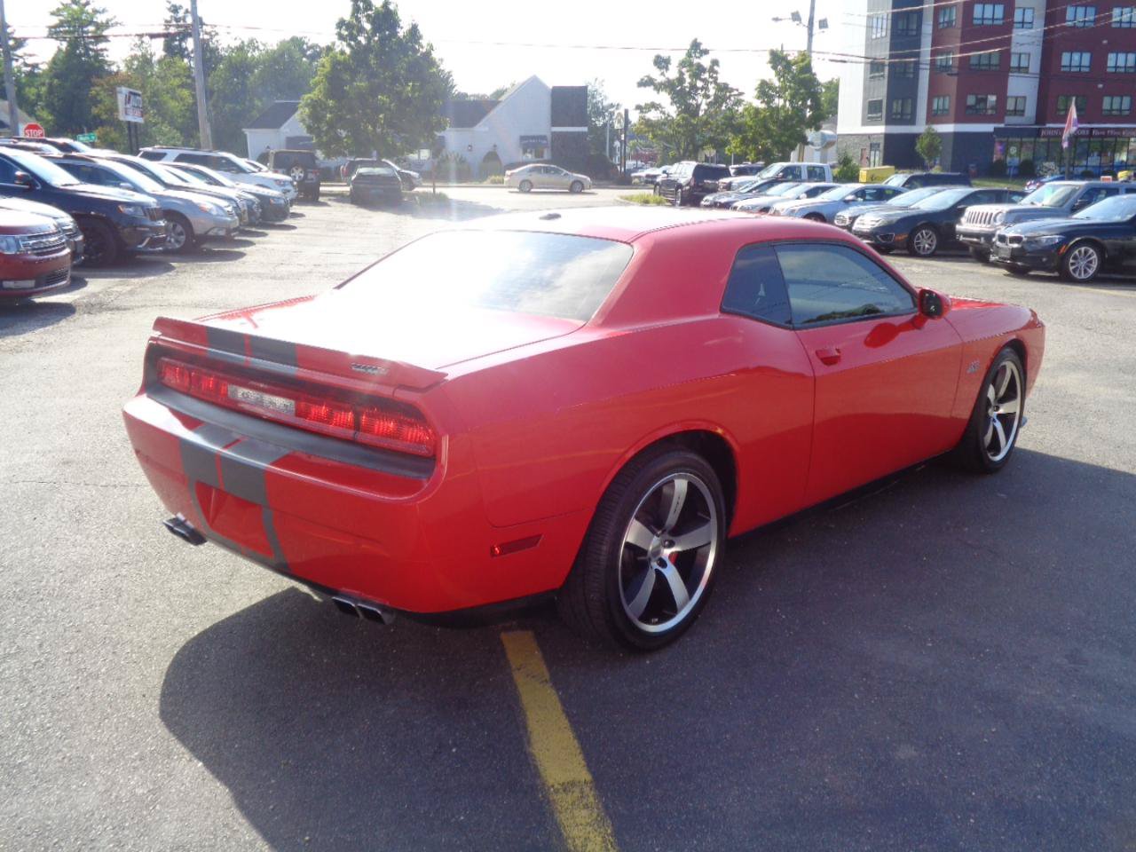 Used 2014 Dodge Challenger SRT8 RWD image 14