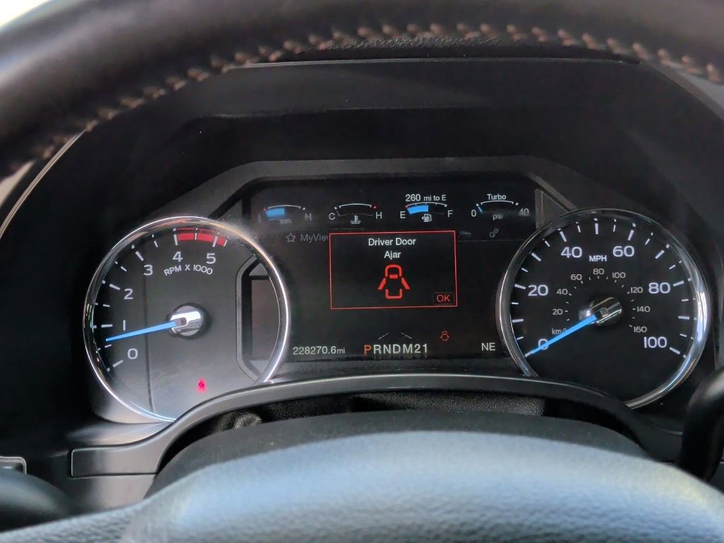 Used 2019 Ford F350 Platinum w/ Platinum Ultimate Package image 23