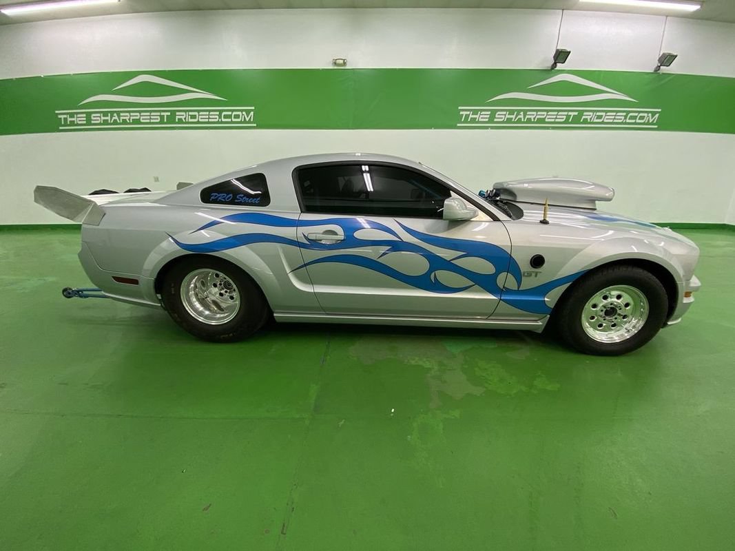 Used 2007 Ford Mustang GT Premium RWD image 5