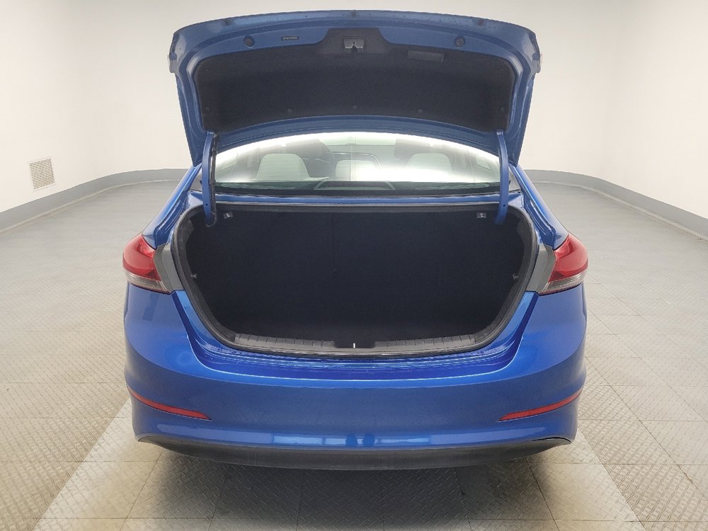 Used 2017 Hyundai Elantra SE image 29