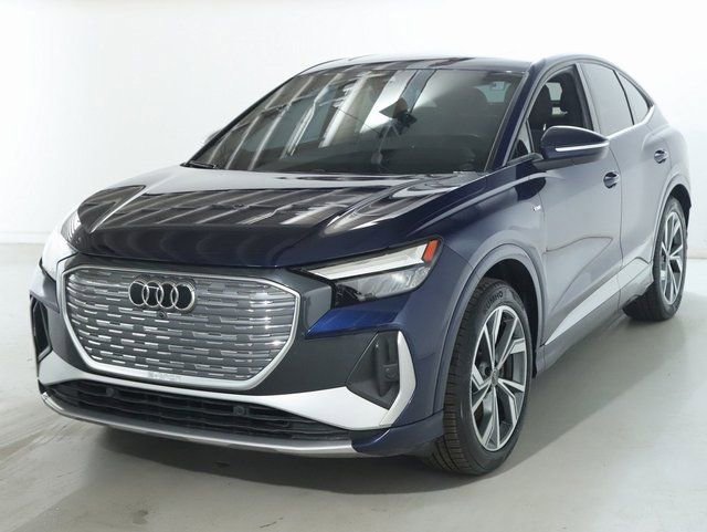 Used 2024 Audi Q4 e-tron Premium w/ Convenience Package