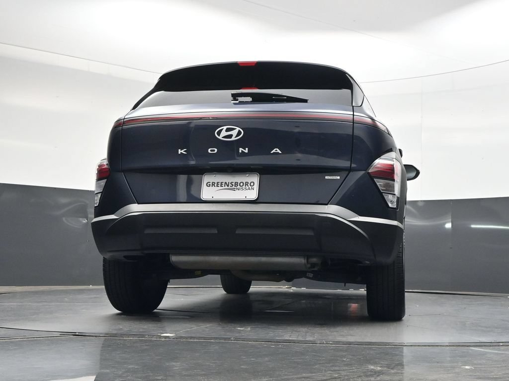 Used 2025 Hyundai Kona SEL AWD/4WD image 44
