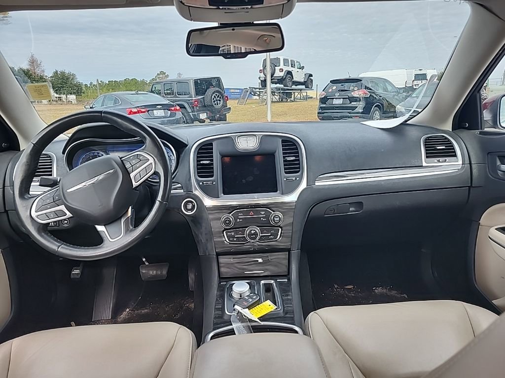 Certified 2021 Chrysler 300 Touring L w/ Popular Equipment Group image 3