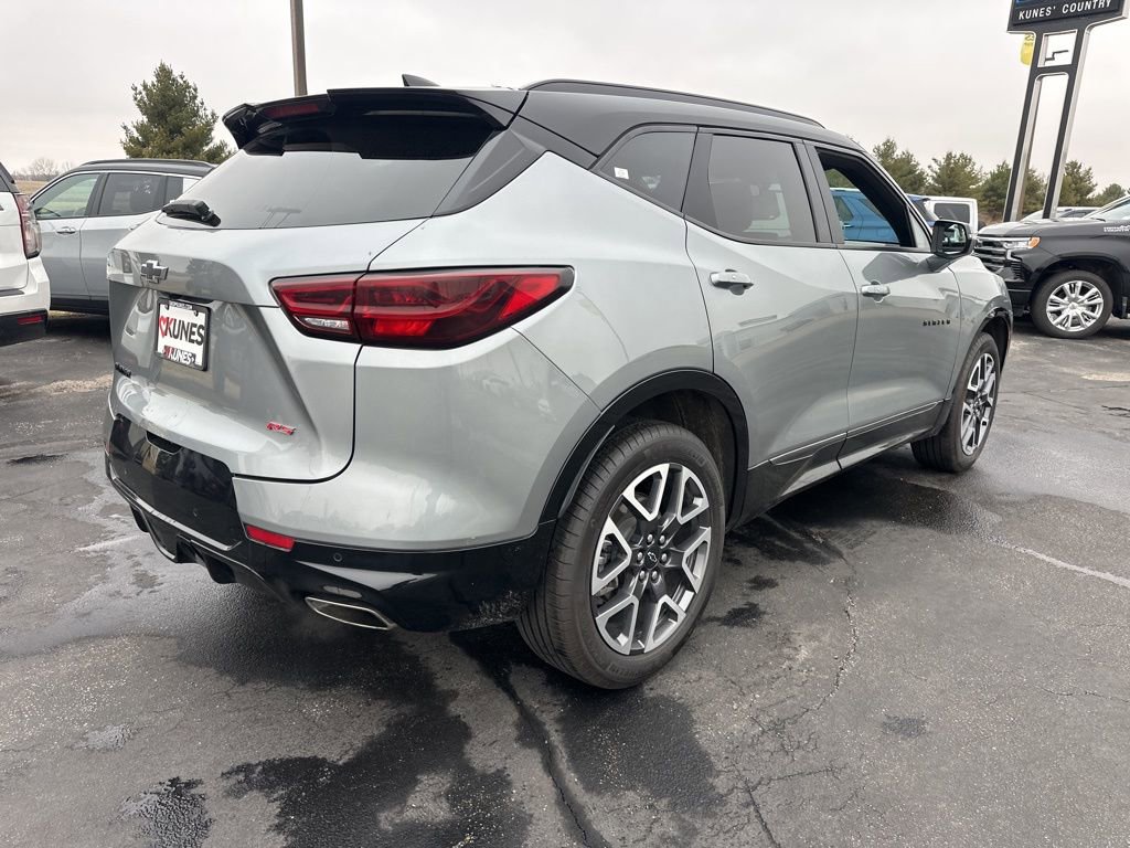 Used 2024 Chevrolet Blazer RS w/ Enhanced Convenience Package image 10