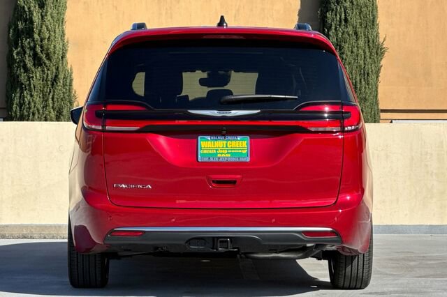 New 2026 Chrysler Pacifica Pinnacle image 5