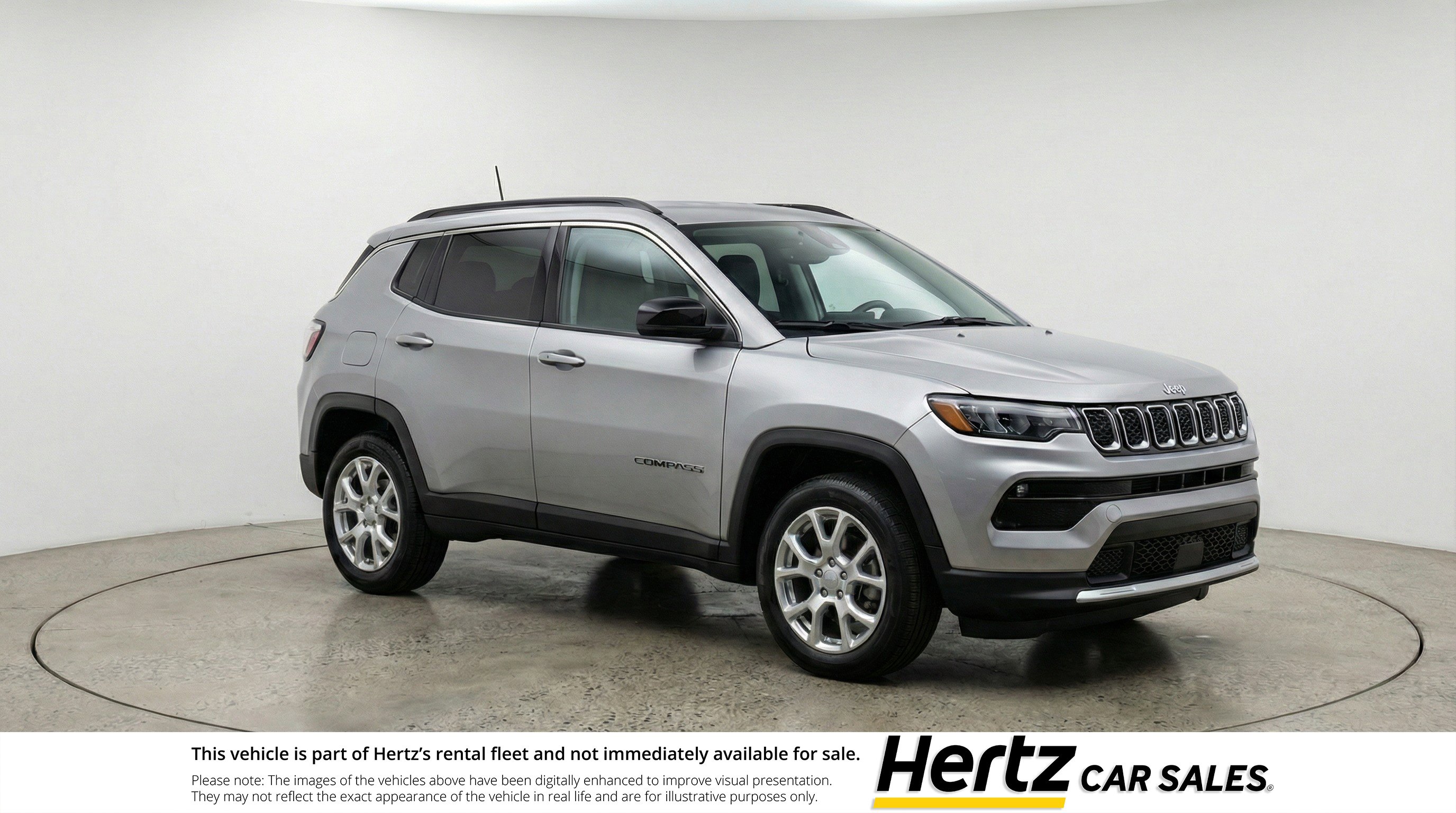 Used 2025 Jeep Compass Limited image 1