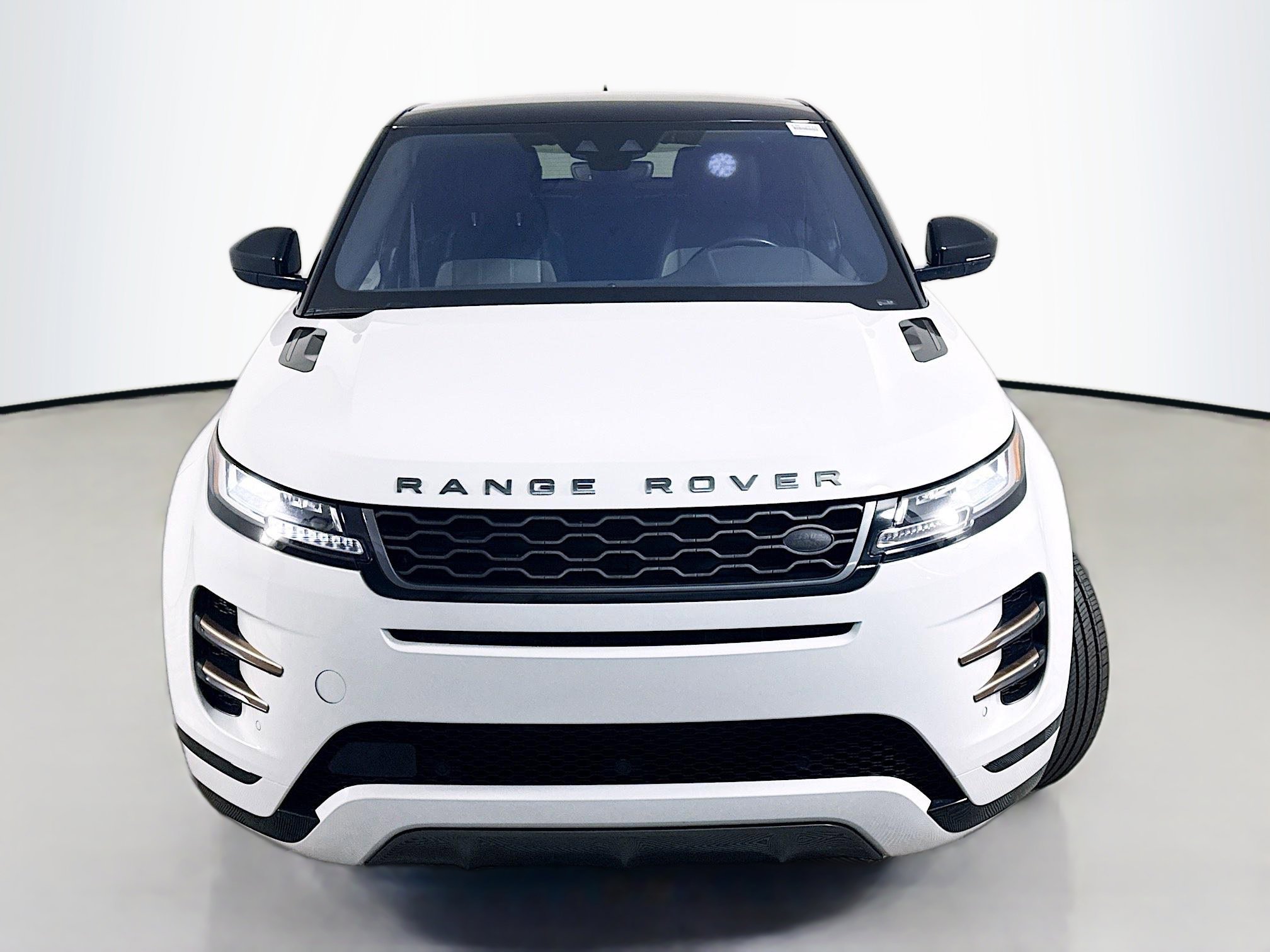 Used 2020 Land Rover Range Rover Evoque R-Dynamic S image 2