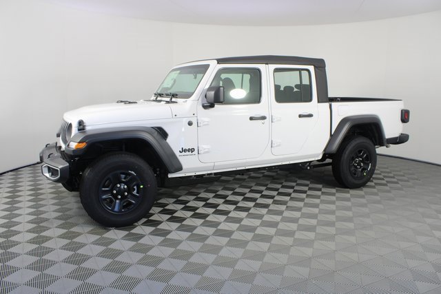 New 2026 Jeep Gladiator Sport image 2