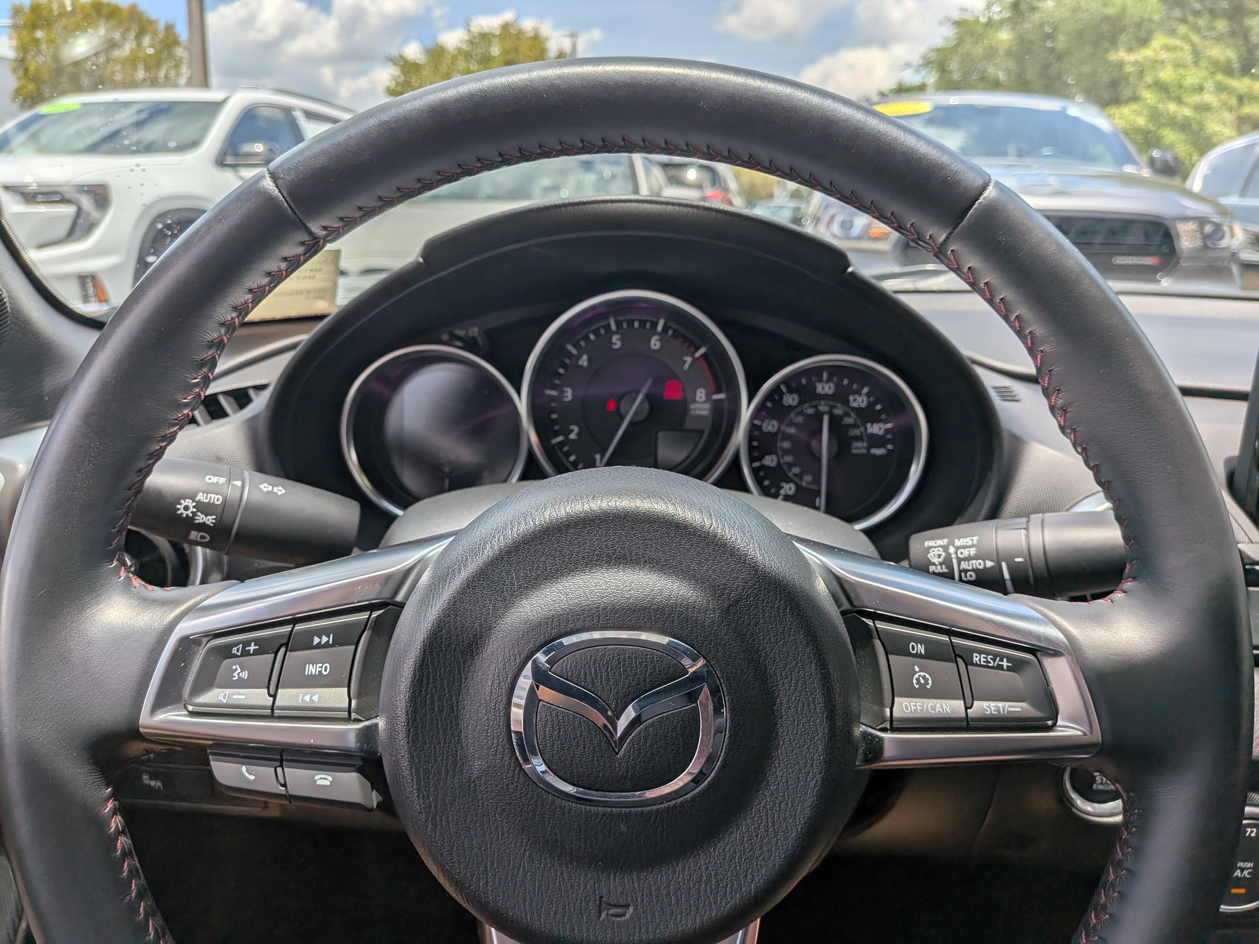 Used 2018 MAZDA MX-5 Miata Grand Touring RWD image 24